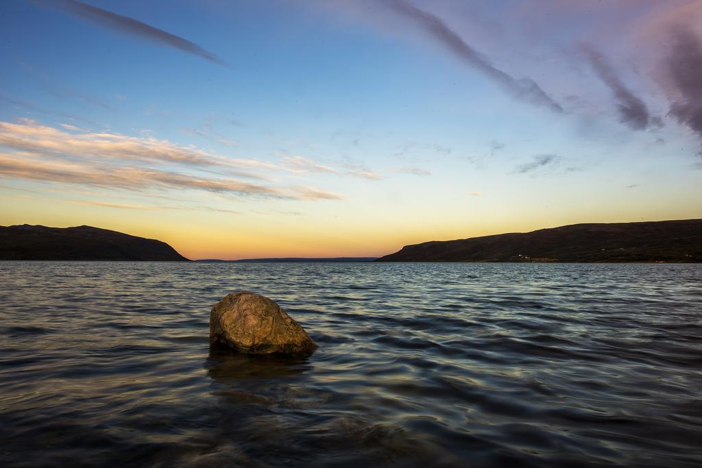 فندق Olderfjord Turistsenter Russenes المظهر الخارجي الصورة